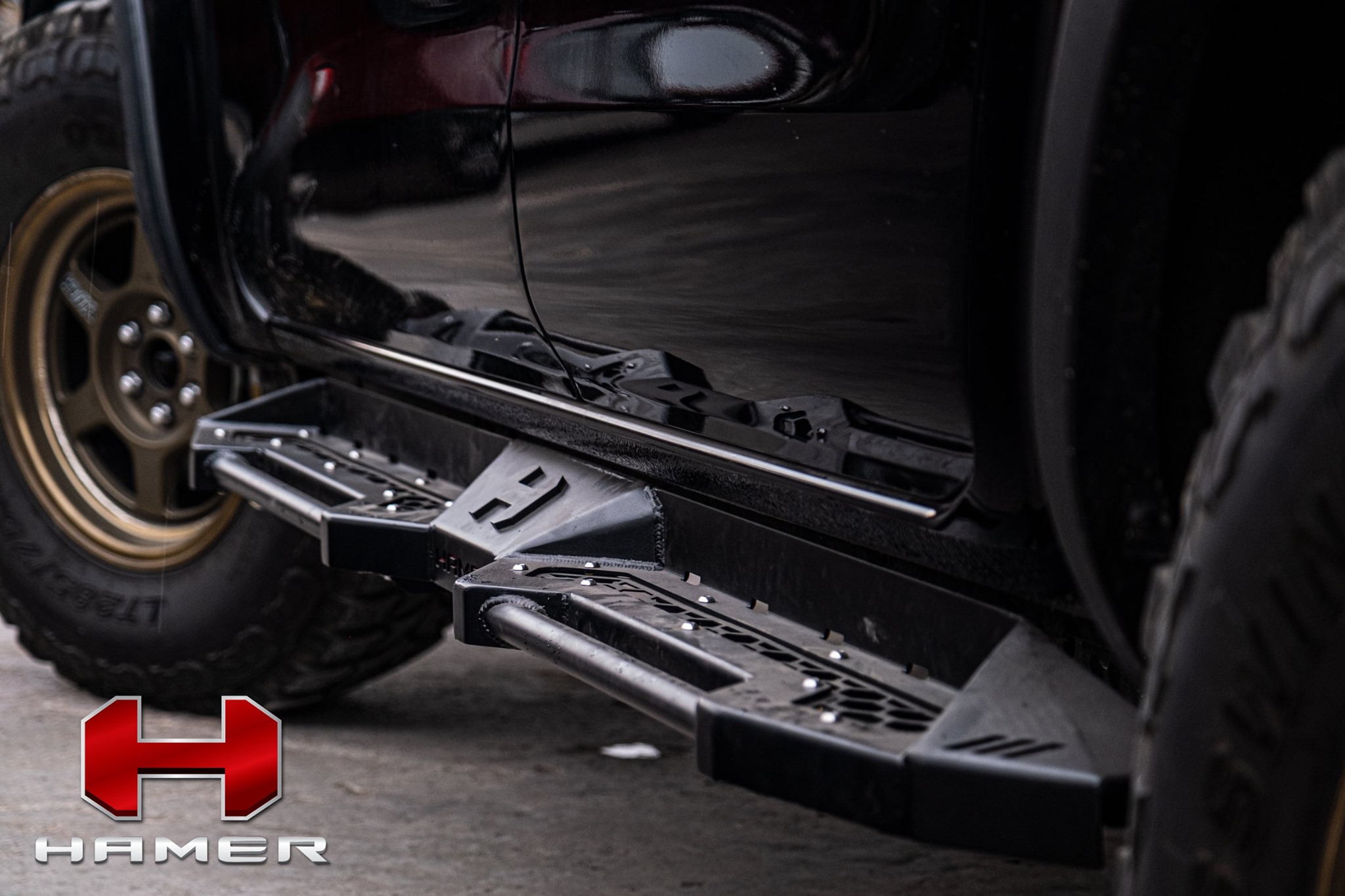 บันไดข้าง THE SHADOW HAMER NAVARA 2021