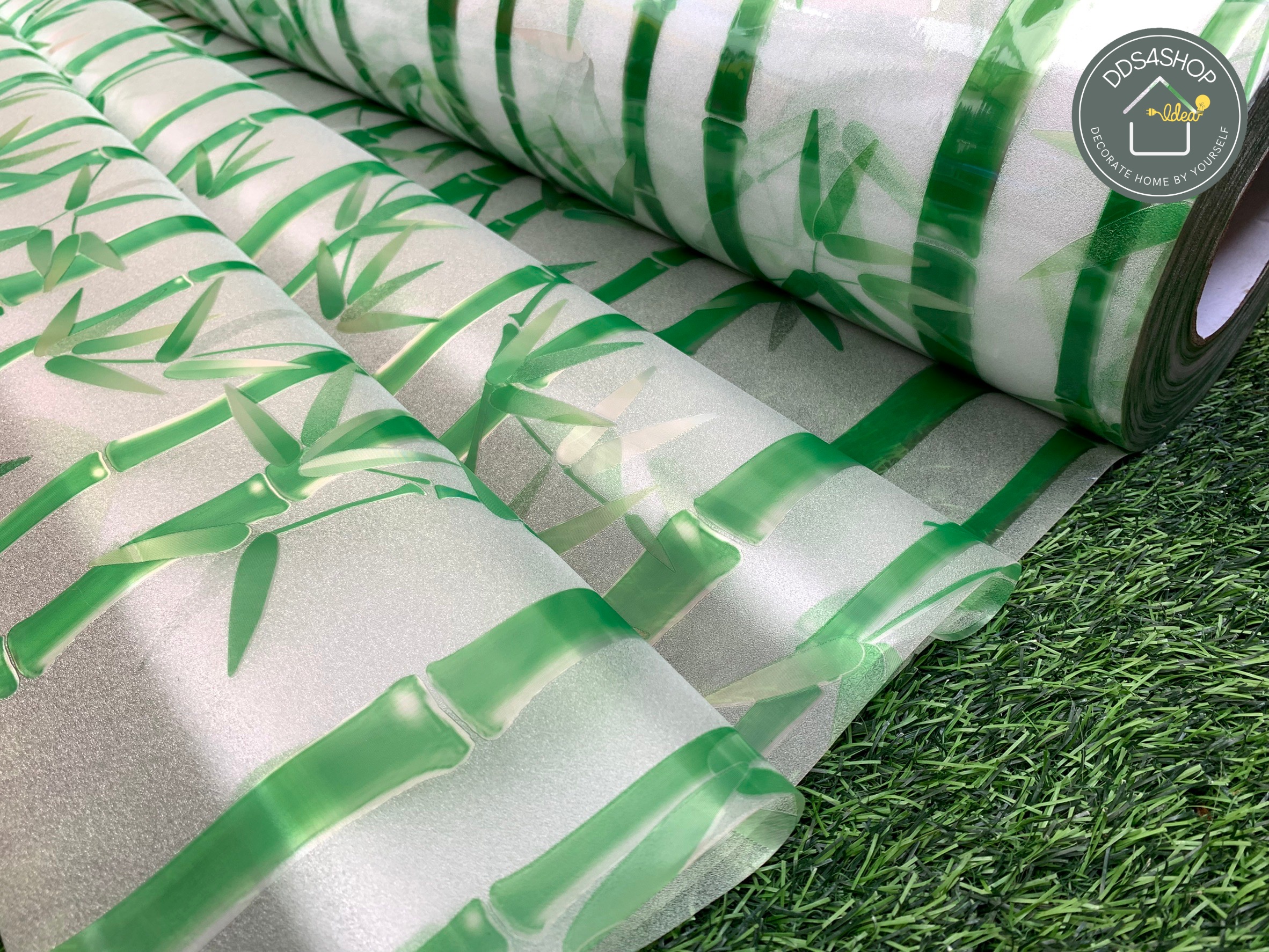 --หมดชั่วคราว- PVC สุญญากาศติดกระจก "ลายไผ่เขียว 3D" ขนาดหน้ากว้าง 90cm x 1m (สั่งมากกว่า 1m ตัดยาวต่อเนื่อง)