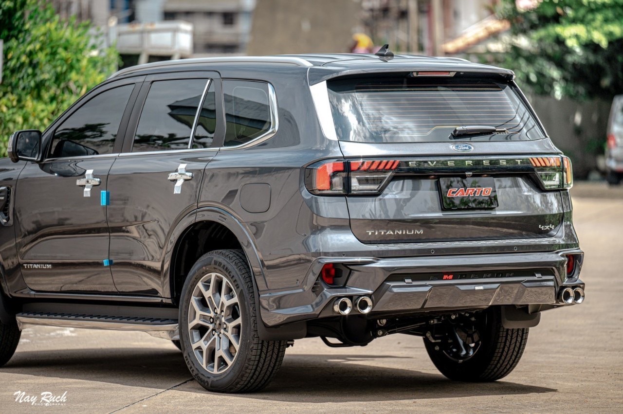 ชุดแต่งรอบคัน EMPEROR Everest 2022 Next Gen