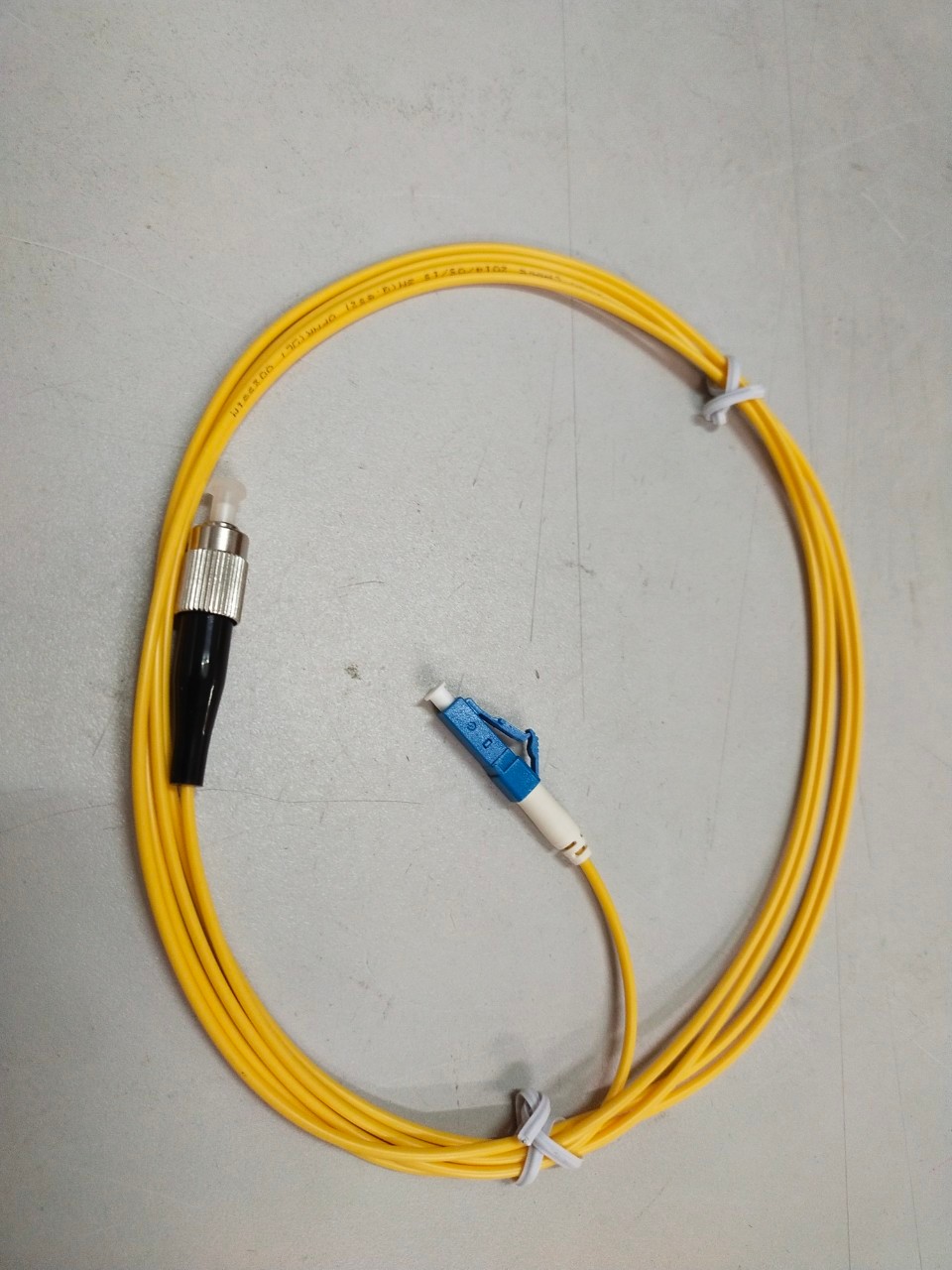 สาย Patch cord LC/PC-FC/PC SM-SX2.0-2M