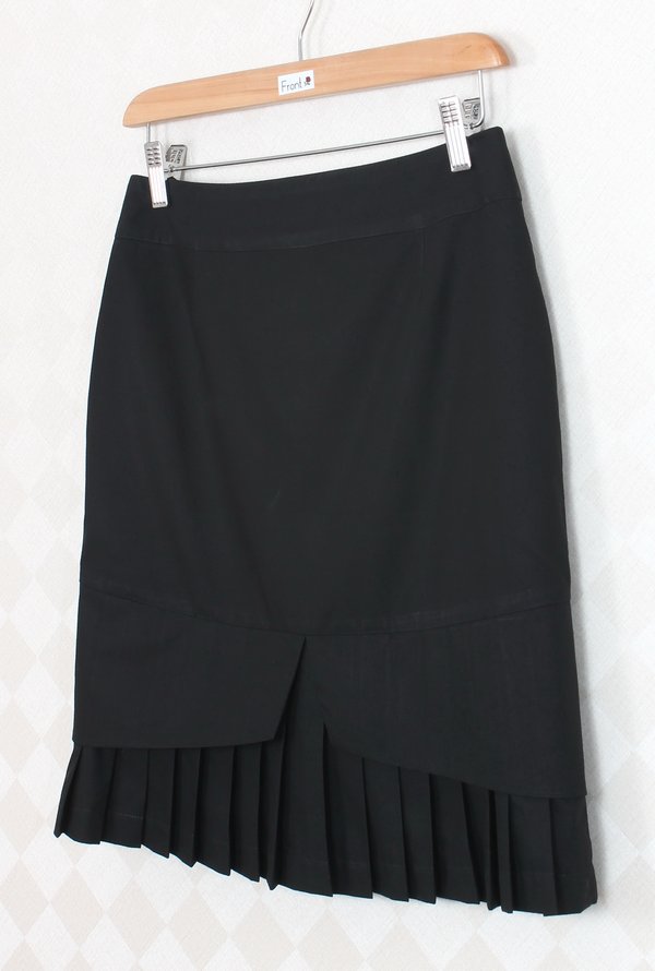 SK-280 กระโปรงแฟชั่น&ทำงาน ทรงสอบ ผ้าคอตต้อนญี่ปุ่นสีดำ ชายกระโปรงจับจีบรอบตัว