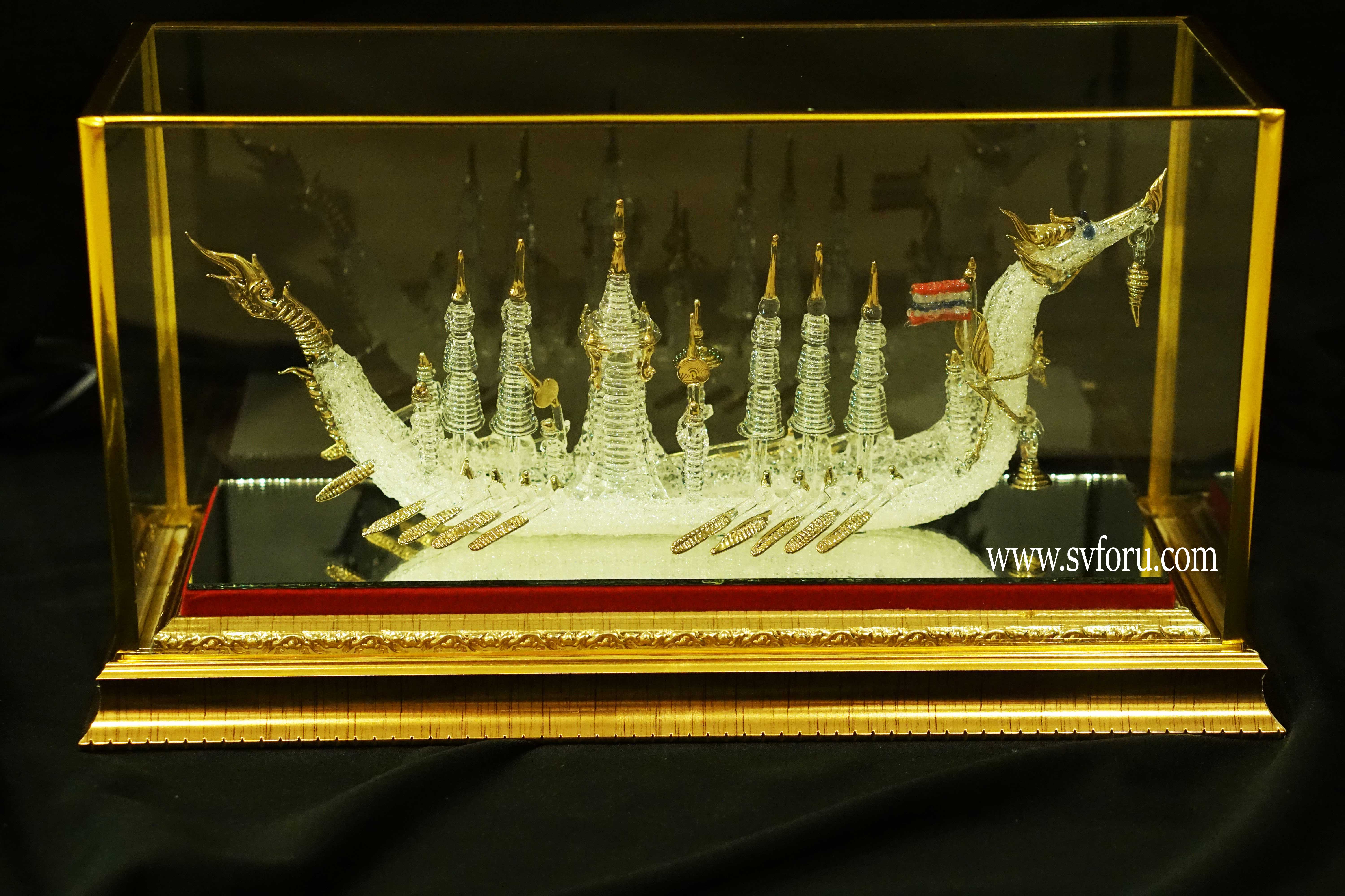 งานเป่าแก้ว เรือสุพรรณหงษ์ ของขวัญขึ้นบ้านใหม่ ของที่ระลึกให้ลูกค้า ของที่ระลึกให้ผู้ใหญ่