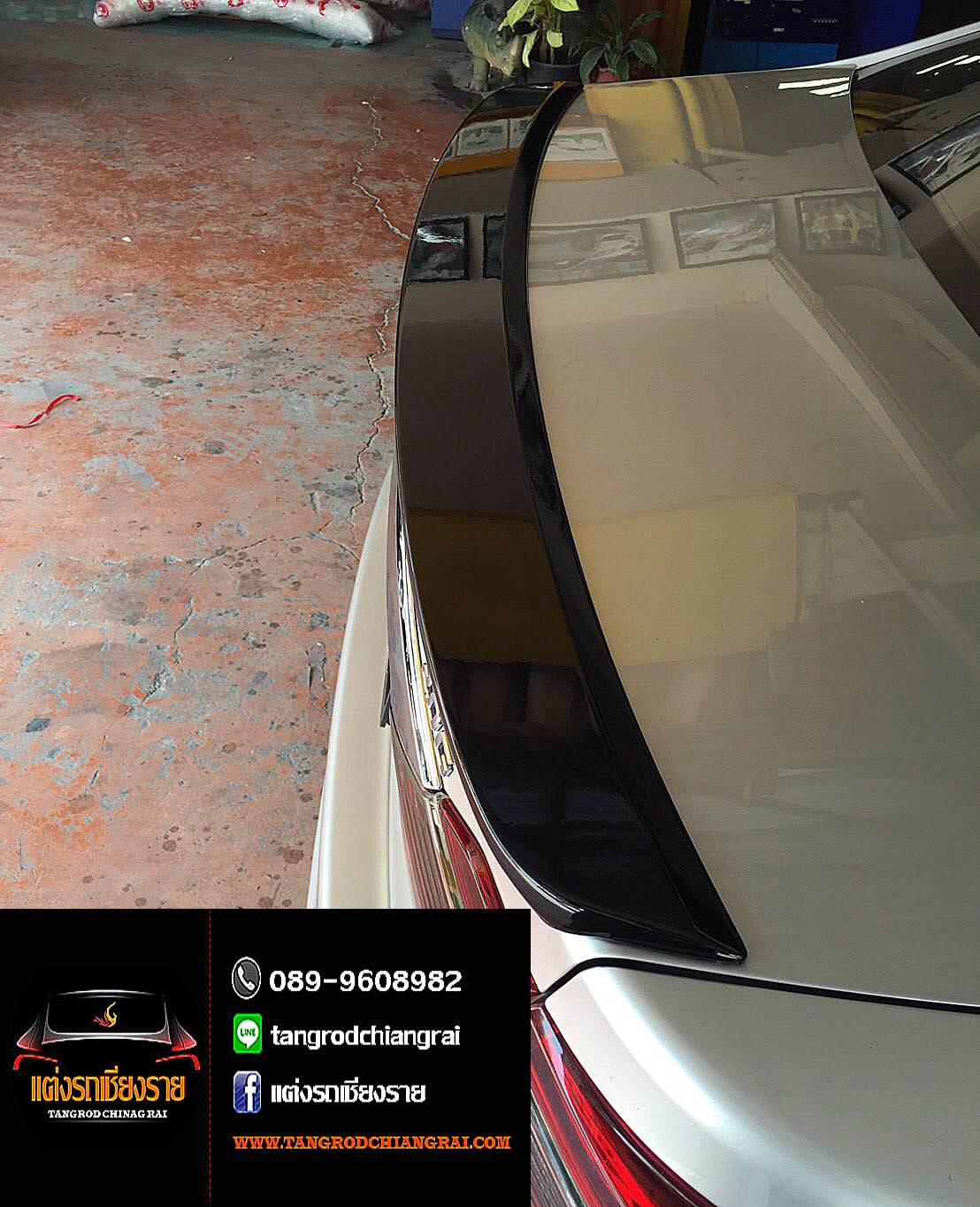 สปอยเลอร์ Ducktail CAMRY 2012