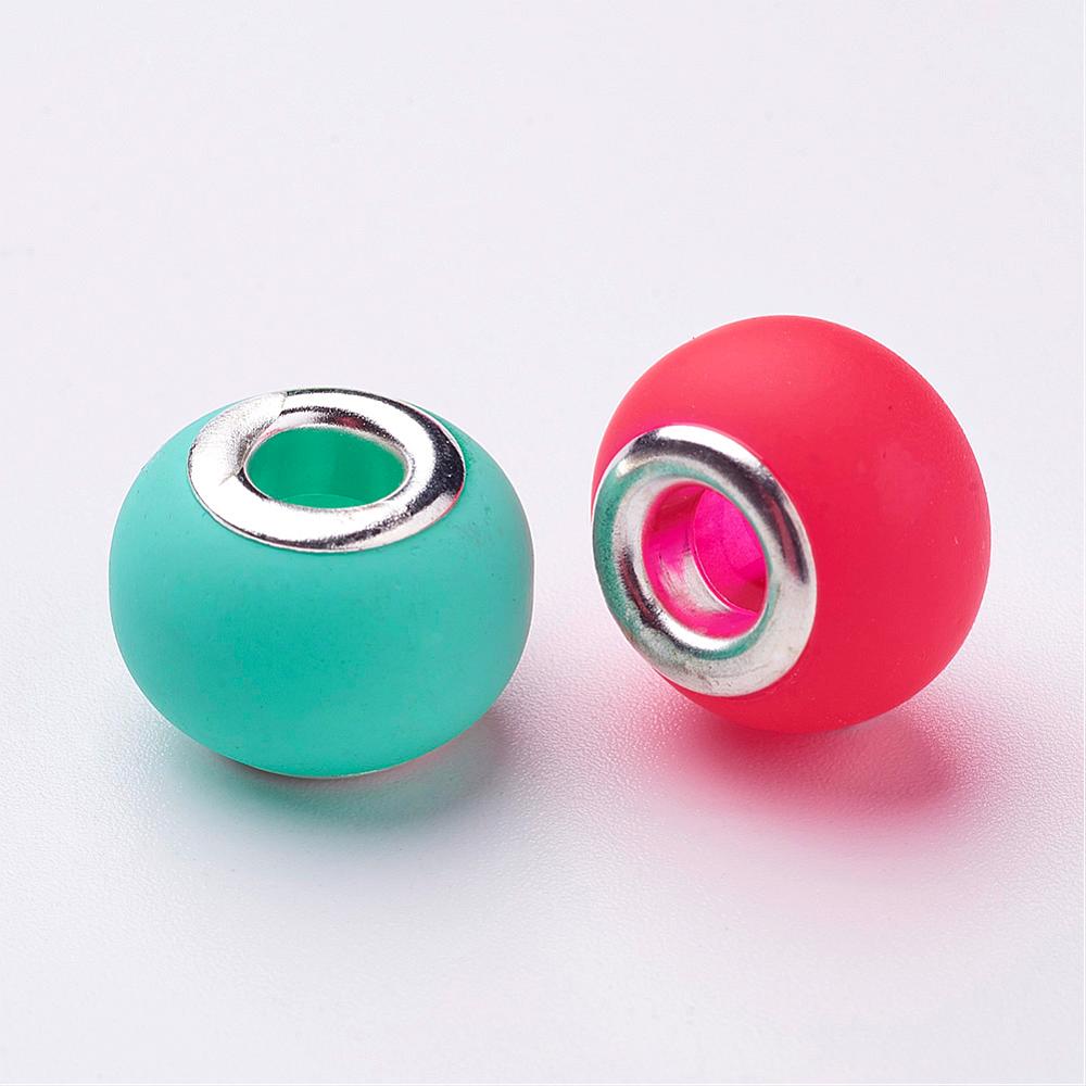 ลูกปัดแก้วกลมรูใหญ่ แกนเงิน ลักษณะคล้ายยาง ขนาด 15x11mm รู 5mm แพ็ค 10 เม็ดคละสี (สีขึ้นอยู่กับสินค้าในสต๊อก)