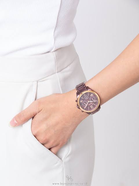 FOSSIL Modern Courier Midsize 