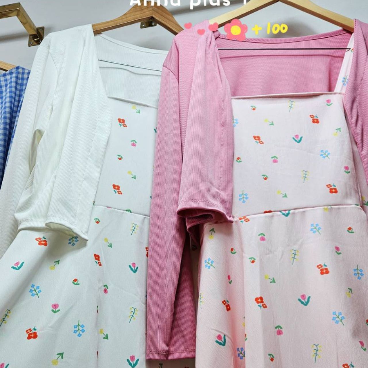 A251 เดรสสาวอวบ มาพร้อมเสื้อคลุม เสื้อคลุมเลือกสีได้ตามชอบ ชมพู ขาว เดรสอกได้ถึง40-50 หน้าผ้า52