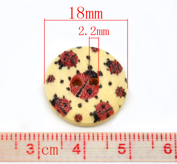 กระดุมไม้เพ้นท์ลายเต่าทอง 2 รู 18 มม. แพ็ด 12 เม็ด