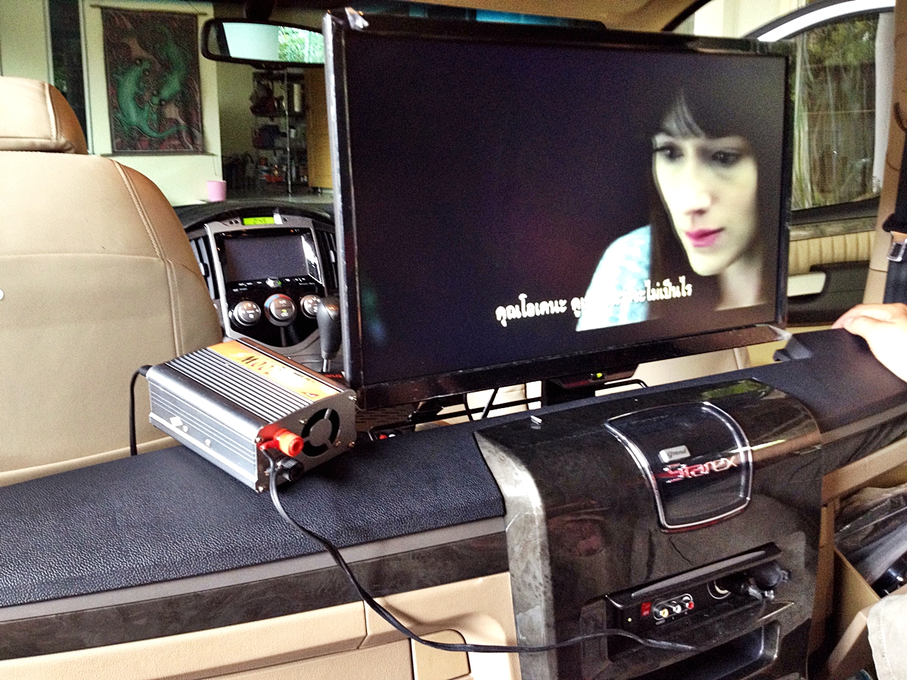 HYUNDAI H-1 STAREX [ ประตูไฟฟ้า 2 ข้าง ( ซ้าย ขวา ) + เบาะvipไฟฟ้า ทรง starex + เปลี่ยนทีวี 22" คอนโซลสูง ] { 4กฮ5348 }