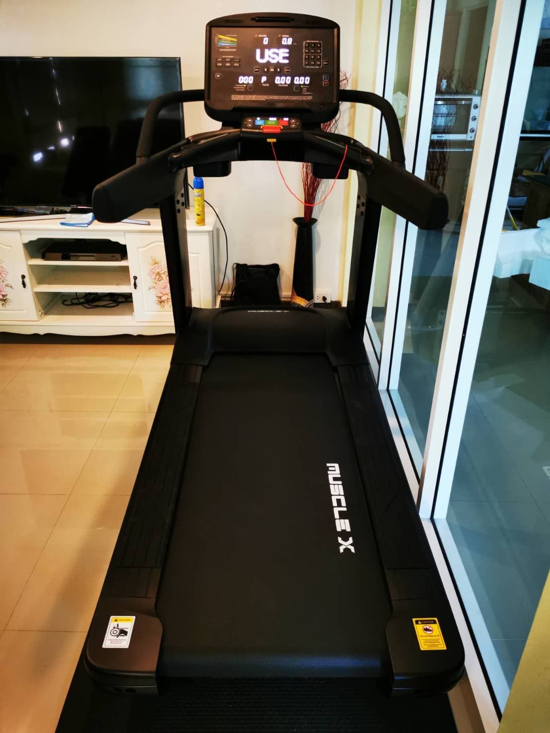 ลู่วิ่งไฟฟ้า G5100 PRO | ลู่วิ่งเชิงพาณิชย์คุณภาพสูงสำหรับฟิตเนสและใช้ในบ้านระดับพรีเมียม