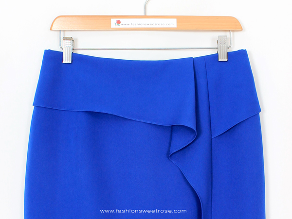 กระโปรงทรงสอบ แต่งระบายด้านหน้า ผ้า Double Twist สีน้ำเงิน / SK-484