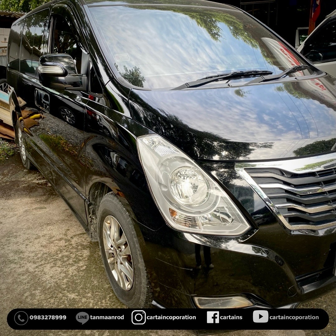 ปูพื้นลามิเนตลายไม้โอ๊ค Hyundai h1