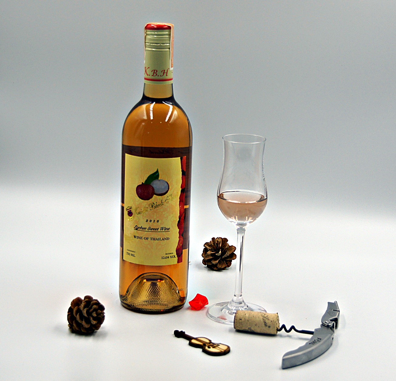 Wine Lylhee ,ไวน์ลิ้นจี่ 750 มล.