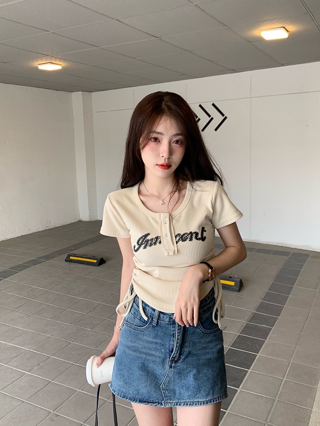 Jenet drawstring tee เสื้อครอปรูดข้าง y2k