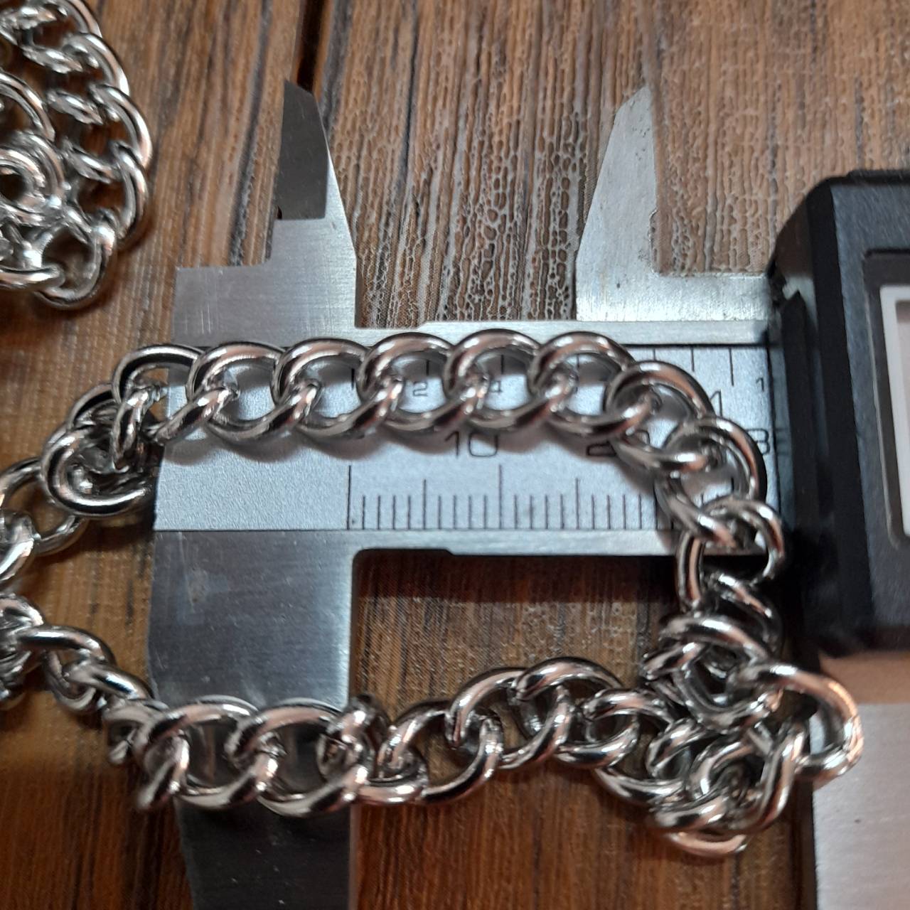 โซ่สแตนเลส 304 Curb Chain สีสแตนเลส ขนาด 9x6.5 mm ยาวประมาณ 10 เมตร