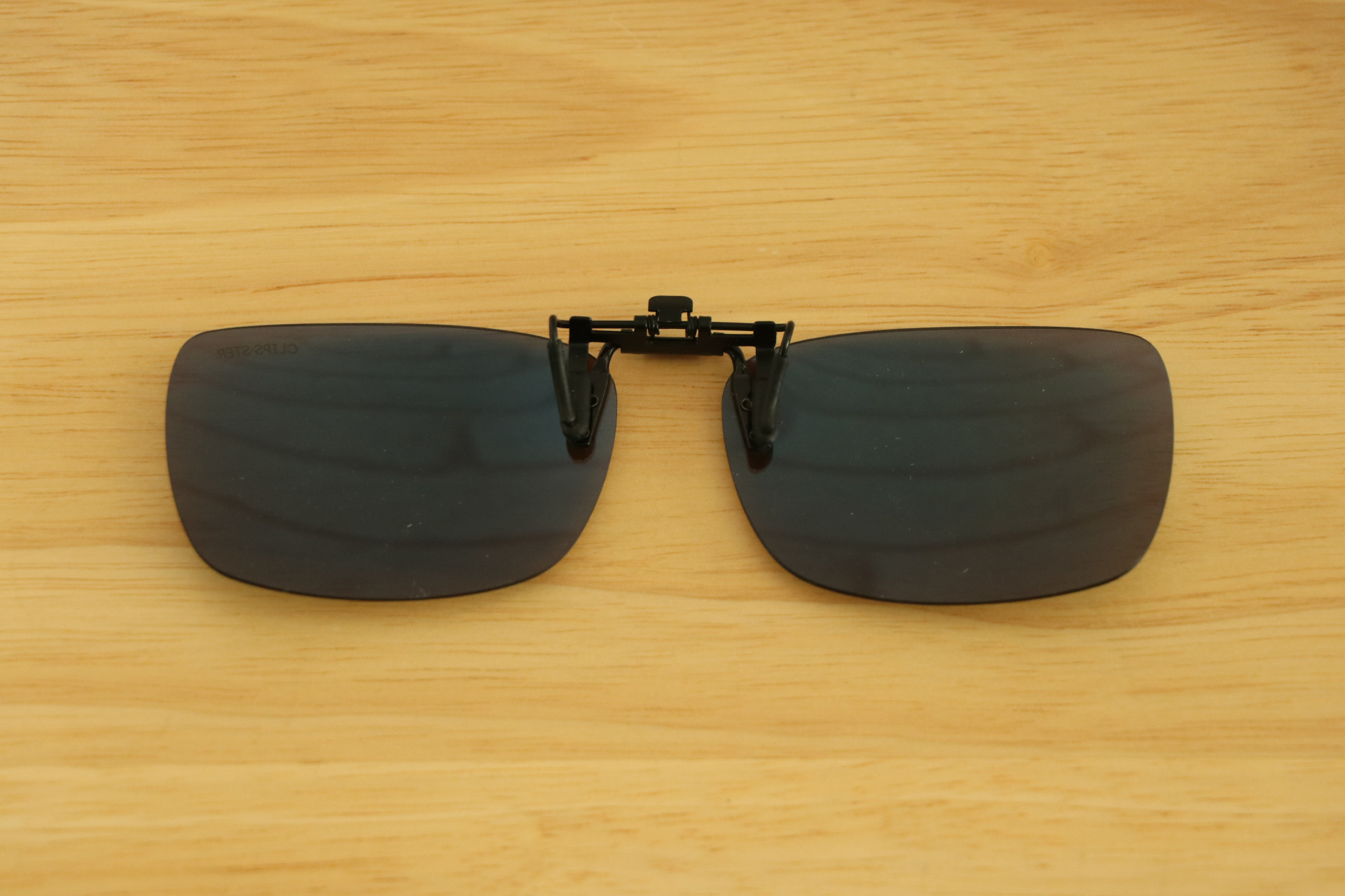 คลิปออนกันแดด Clipsster รุ่น Recster O Signature Edition เลนส์สีปรอทฟ้า