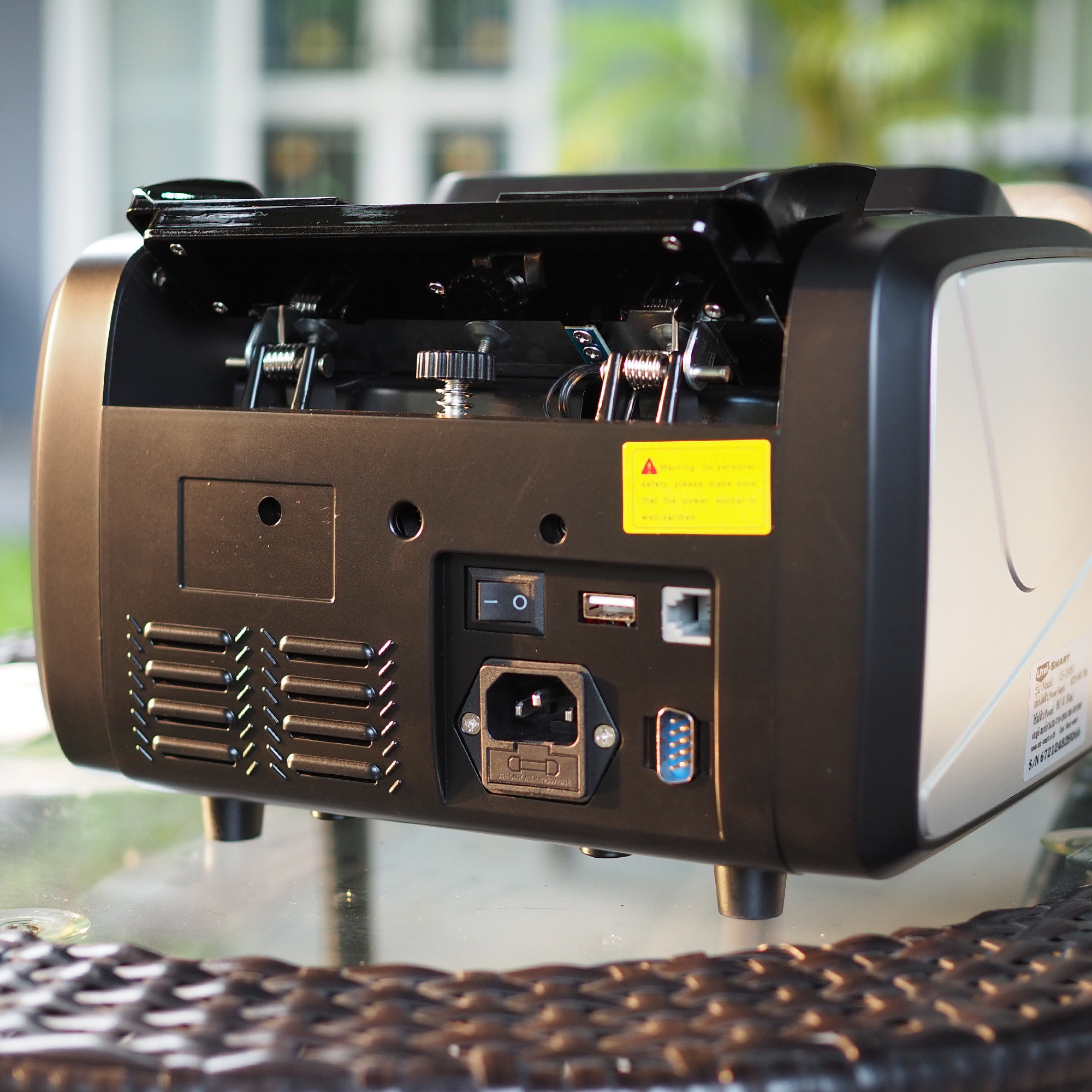 Uni-SMART เครื่องนับธนบัตร เครื่องนับเงิน เครื่องนับแบงค์ ตรวจธนบัตรปลอม US-2480