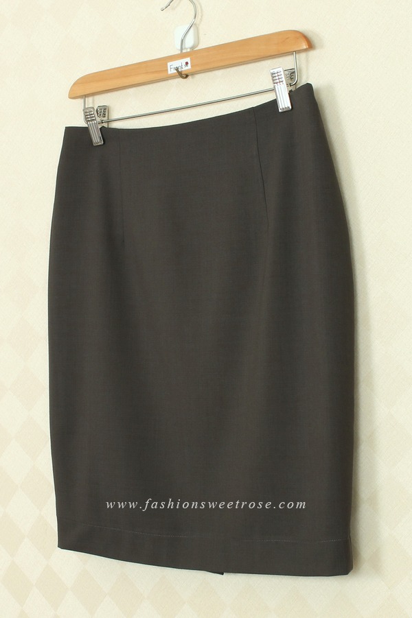 SK-394 กระโปรงแฟชั่น&ทำงาน ทรงดินสอ ผ้า Rose Skinny สีเทาดำ สไตน์เรียบหรู