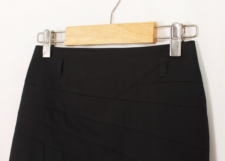 SK-129 กระโปรงแฟชั่น&ทำงาน ทรงสอบแบบตัดต่อ ผ้าคอตต้อนญี่ปุ่น สีดำ