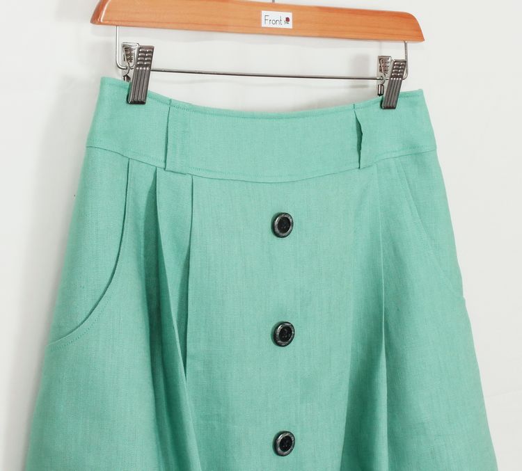 SK-193 กระโปรงแฟชั่น&ทำงาน ทรงบาน ผ้าลินินญี่ปุ่นสีเขียวพาสเทล มีกระเป๋าล้วงได้ 2 ข้าง