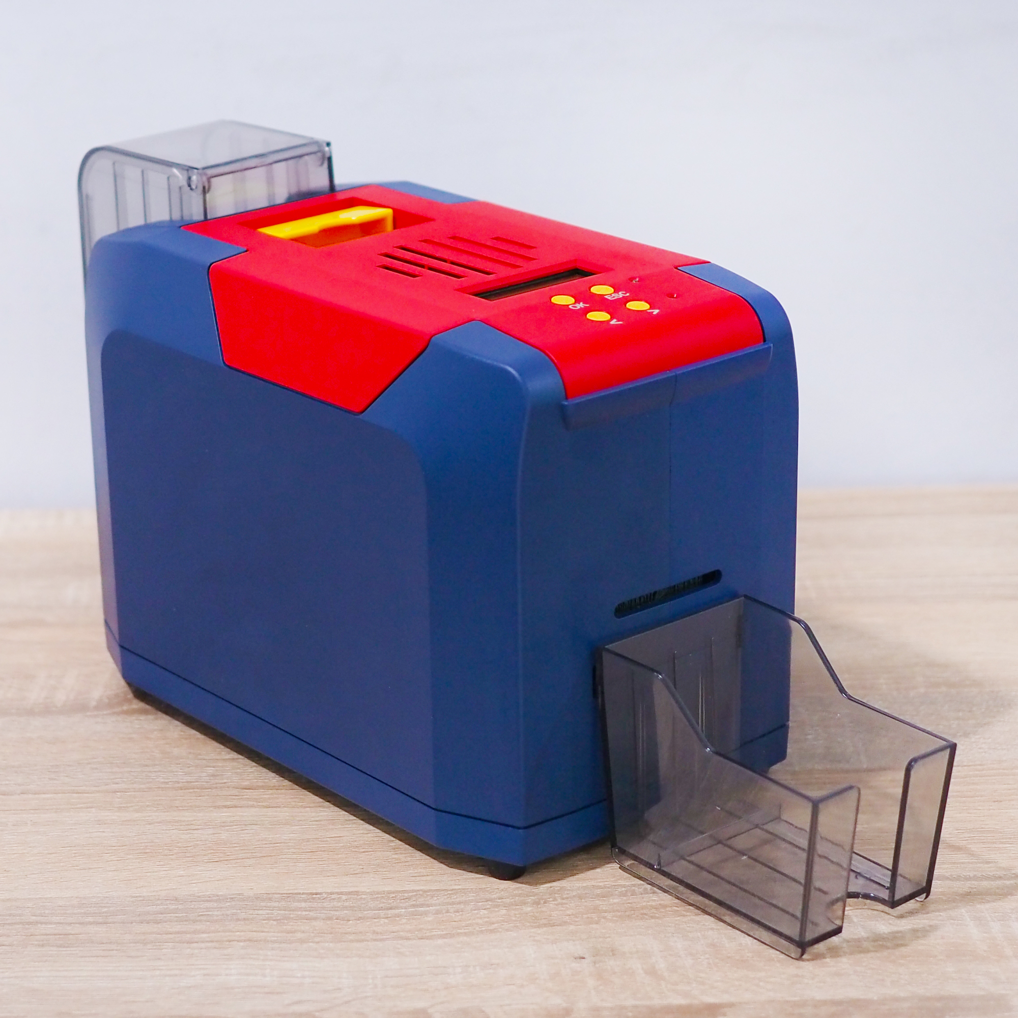 เครื่องพิมพ์บัตรพลาสติก เครื่องพิมพ์บัตรพนักงาน บัตรข้าราชการ บัตรประจำตัว บัตรนักเรียน Card printer Thermal dye-sublimation direct to card Seaory S21