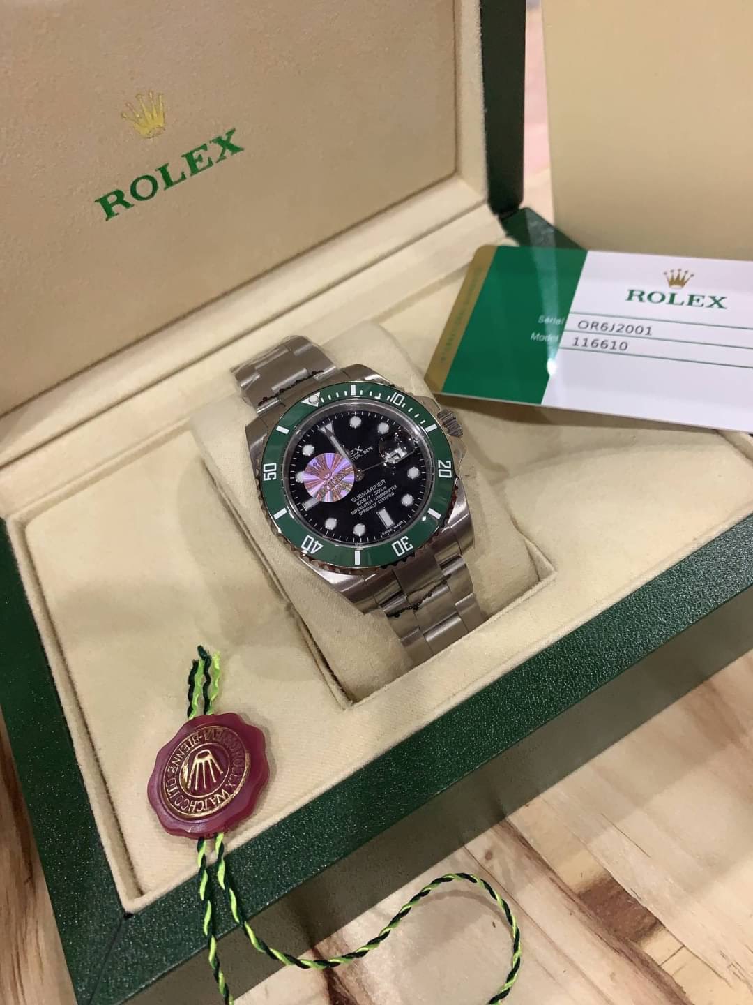 ROLEX SUBMARINER DATE 40MM 16610LV ANNIVERSARY EDITION "FLAT 4" STEEL GREEN BEZEL/BLACK DIAL