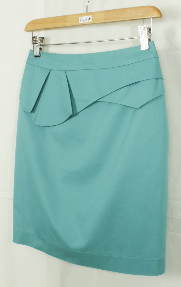 กระโปรงแฟชั่น&ทำงาน ทรงสอบจับจีบซ้อนกัน ผ้าคอตต้อนสีฟ้า / SK-101