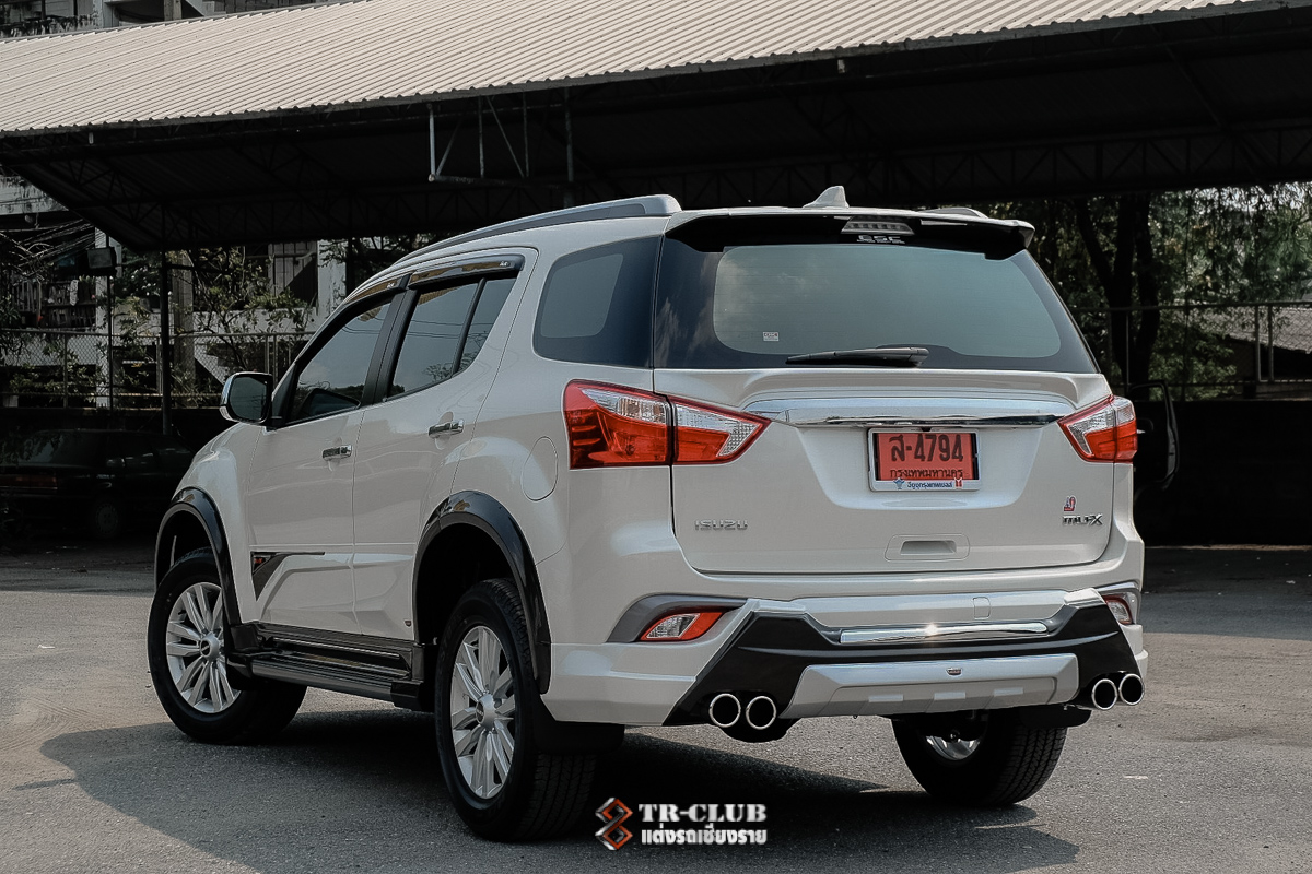 ชุดแต่งสเกิร์ตรอบคัน JAP MU-X 2017-2019