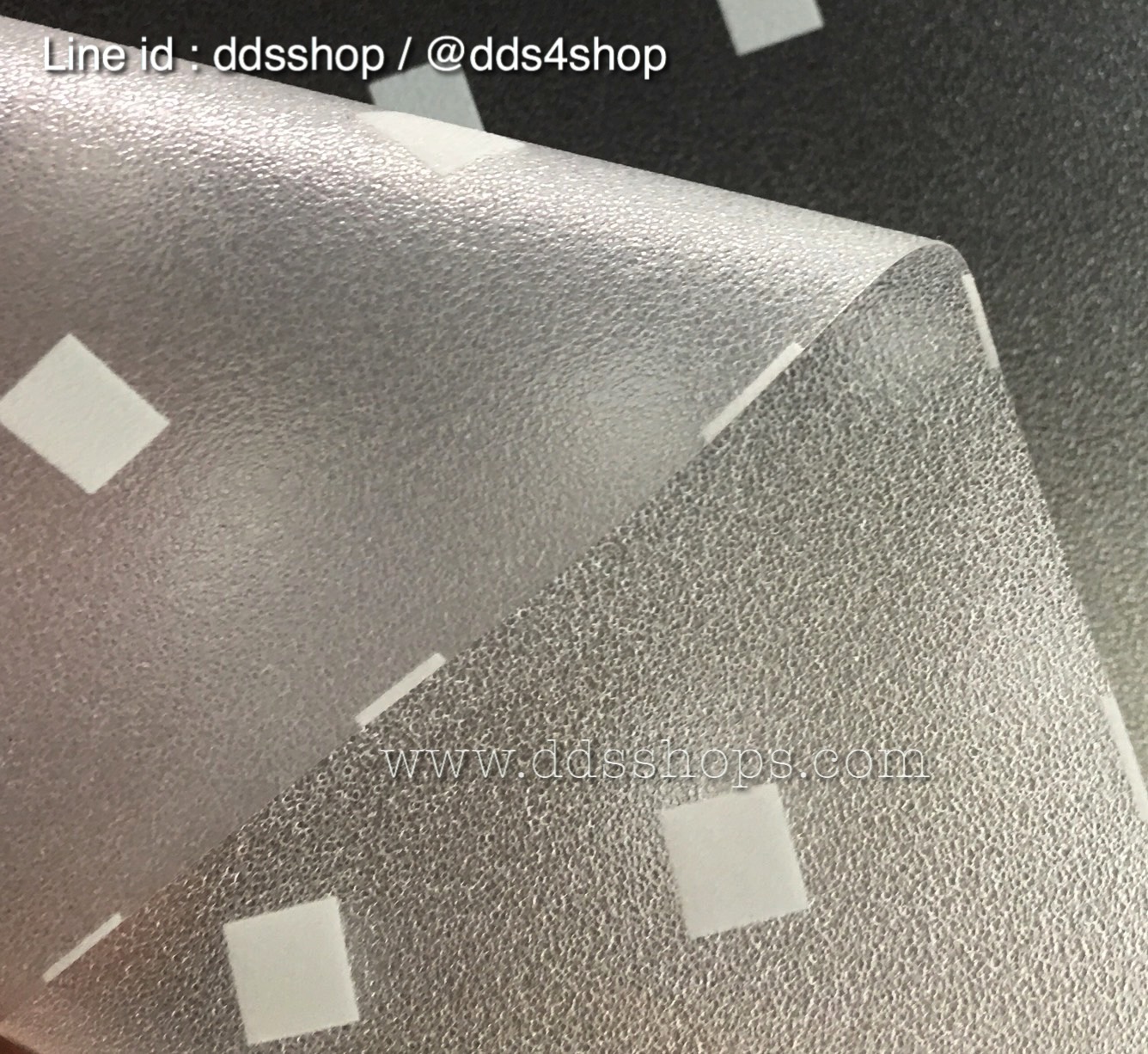 PVC สุญญากาศติดกระจก "White Cube" หน้ากว้าง 120cm x 100 cm
