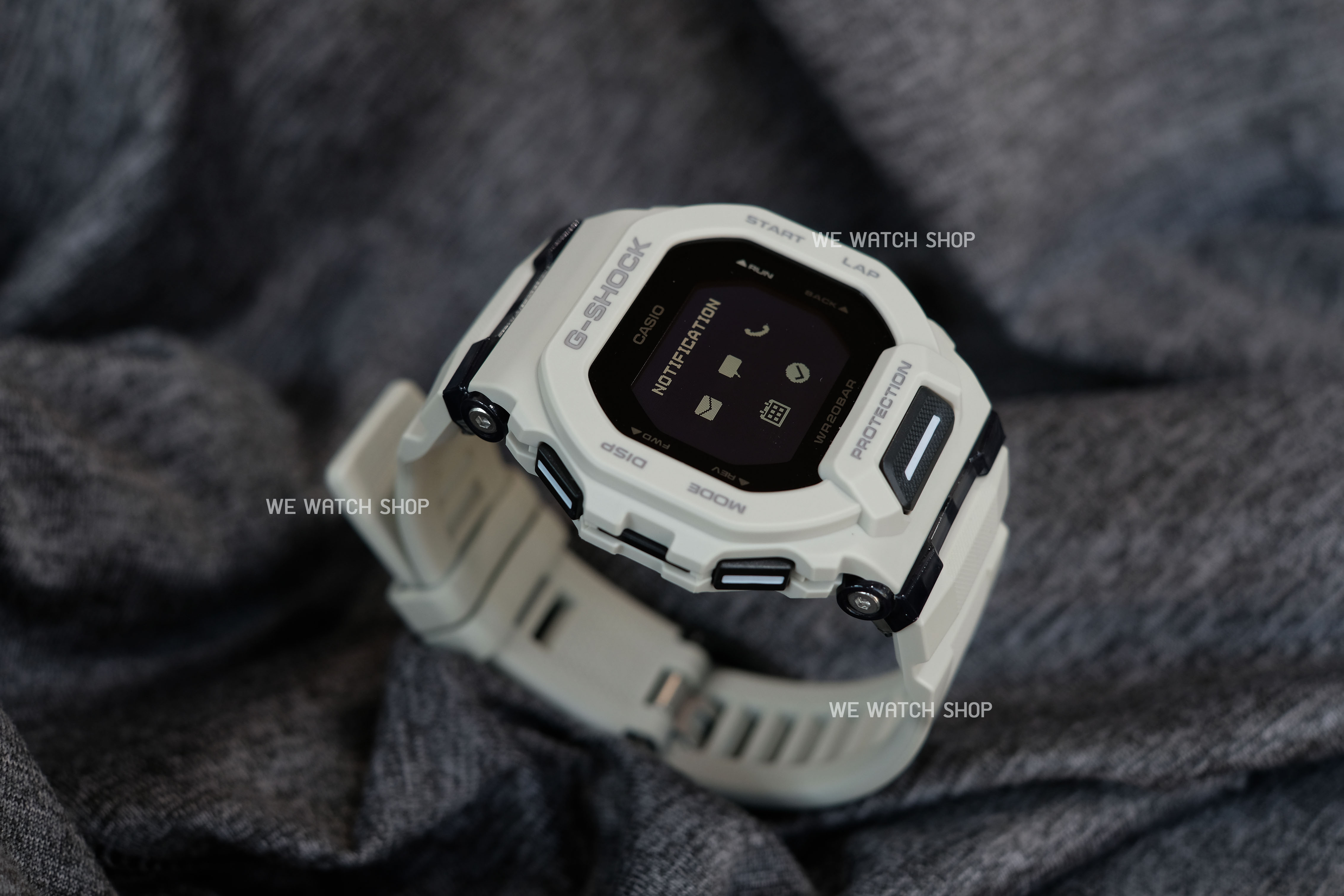 CASIO G-SHOCK รุ่น GBD-200UU-9DR สีหิมะ SNOW COLOUR สินค้าของเเท้ รับประกันศูนย์ CMG