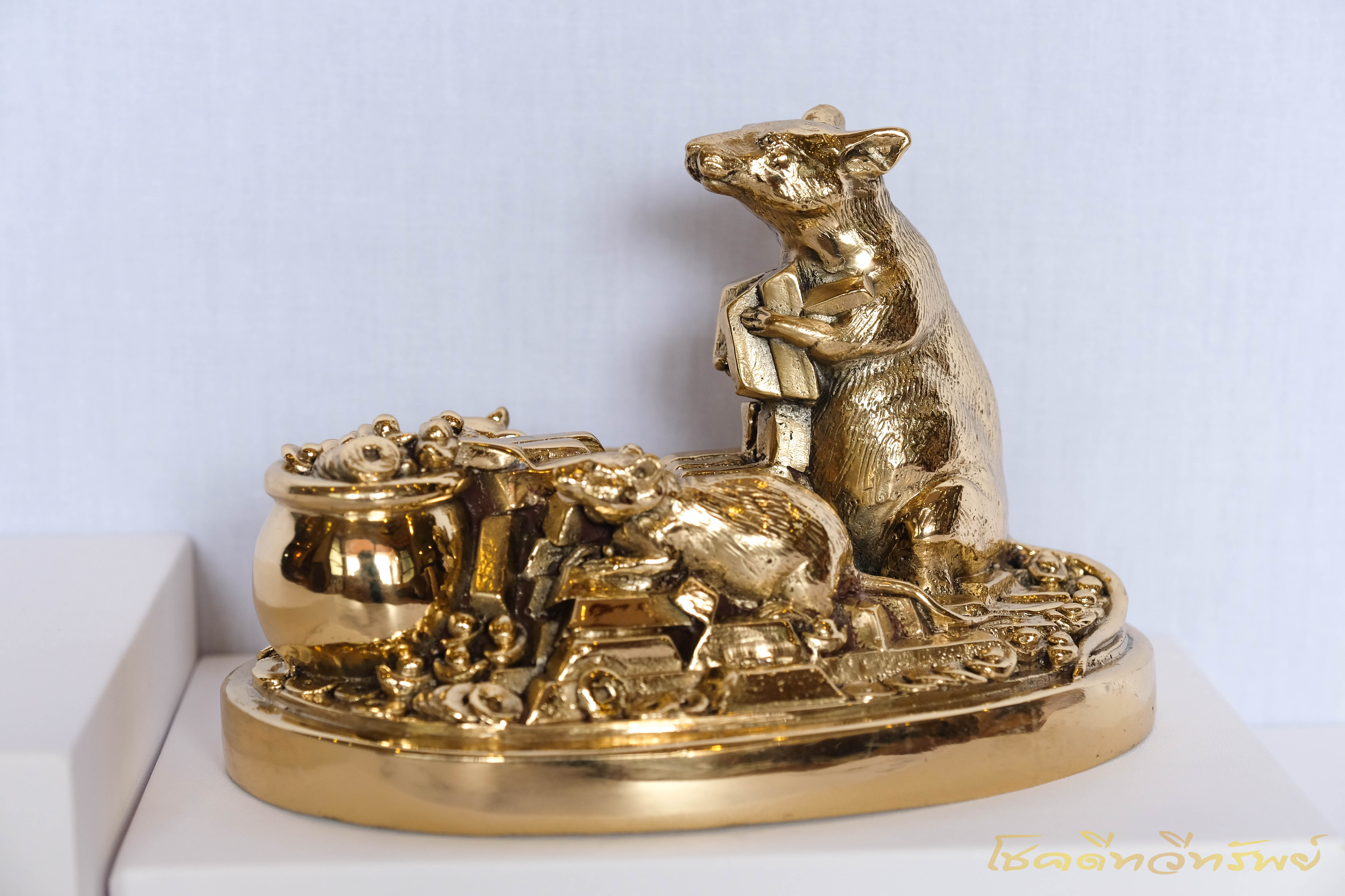 รูปปั้นหนูมงคล