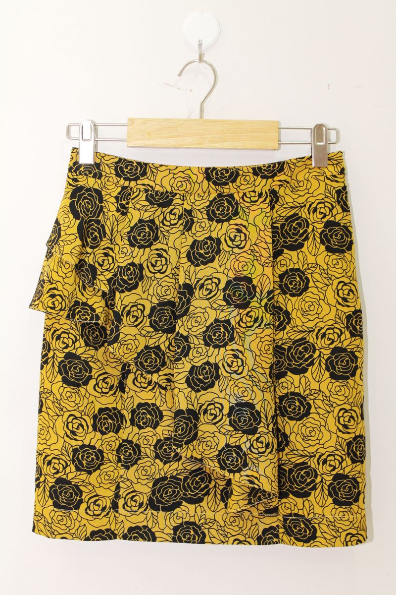 SK-104 กระโปรงแฟชั่น&ทำงาน ทรงสอบ ผ้าไหมอิตาลีพิมพ์ลายกุหลาบ พื้นสีเหลืองมาสตาส