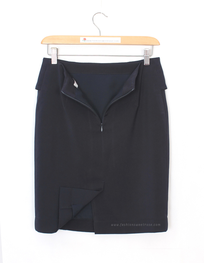 SK-492 กระโปรงทรงสอบ ผ้าไมโครสีน้ำเงินเข้ม