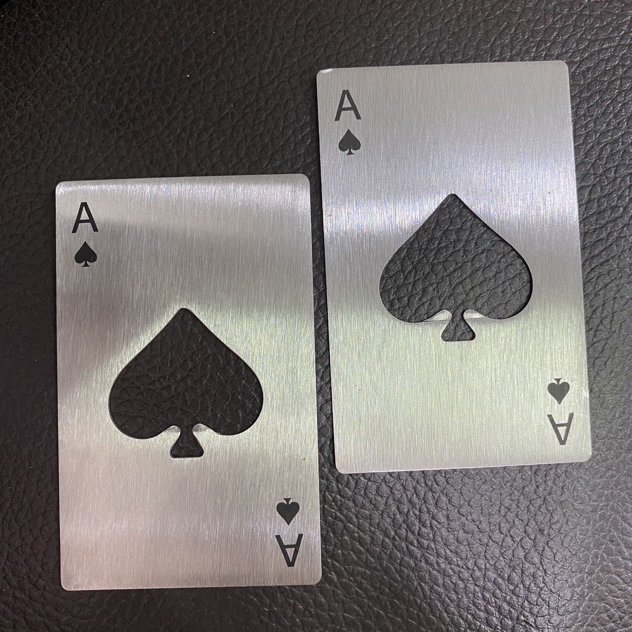 ที่เปิดขวดแบบสเตนเลสรูปไพ่ 5.5x8.5 พร้อมแพ็คเกจ