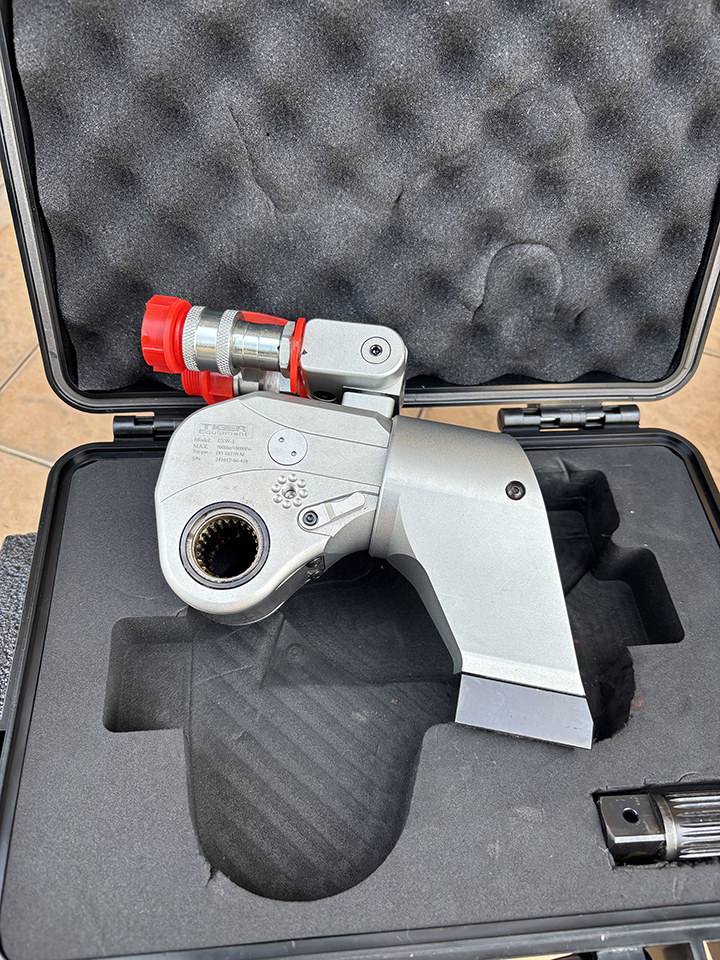 ประแจทอร์ค ไฮดรอลิค (Square Drive Hydraulic torque)