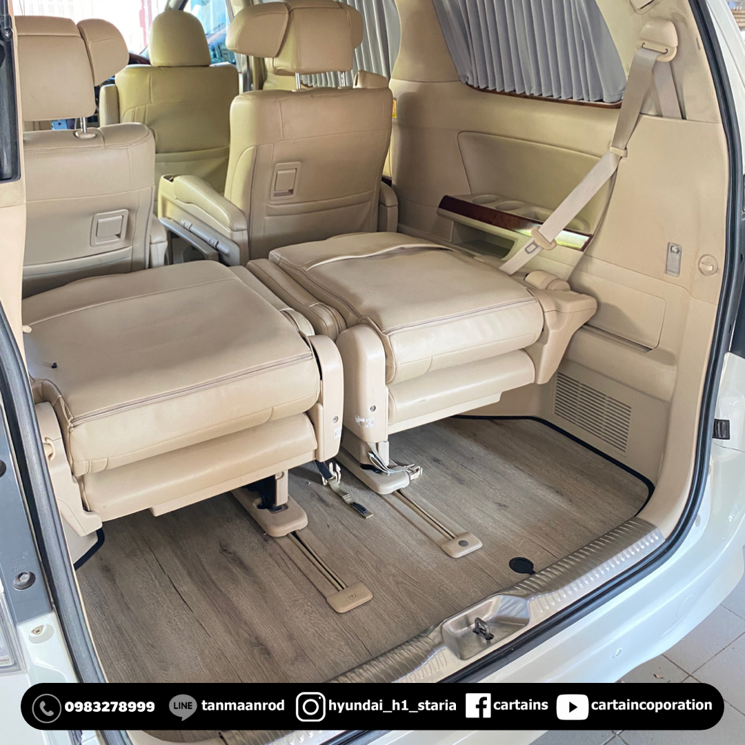 โตโยต้า อัลพาด - ปูพื้นไม้ลามิเนตลายไม้แอช เทา