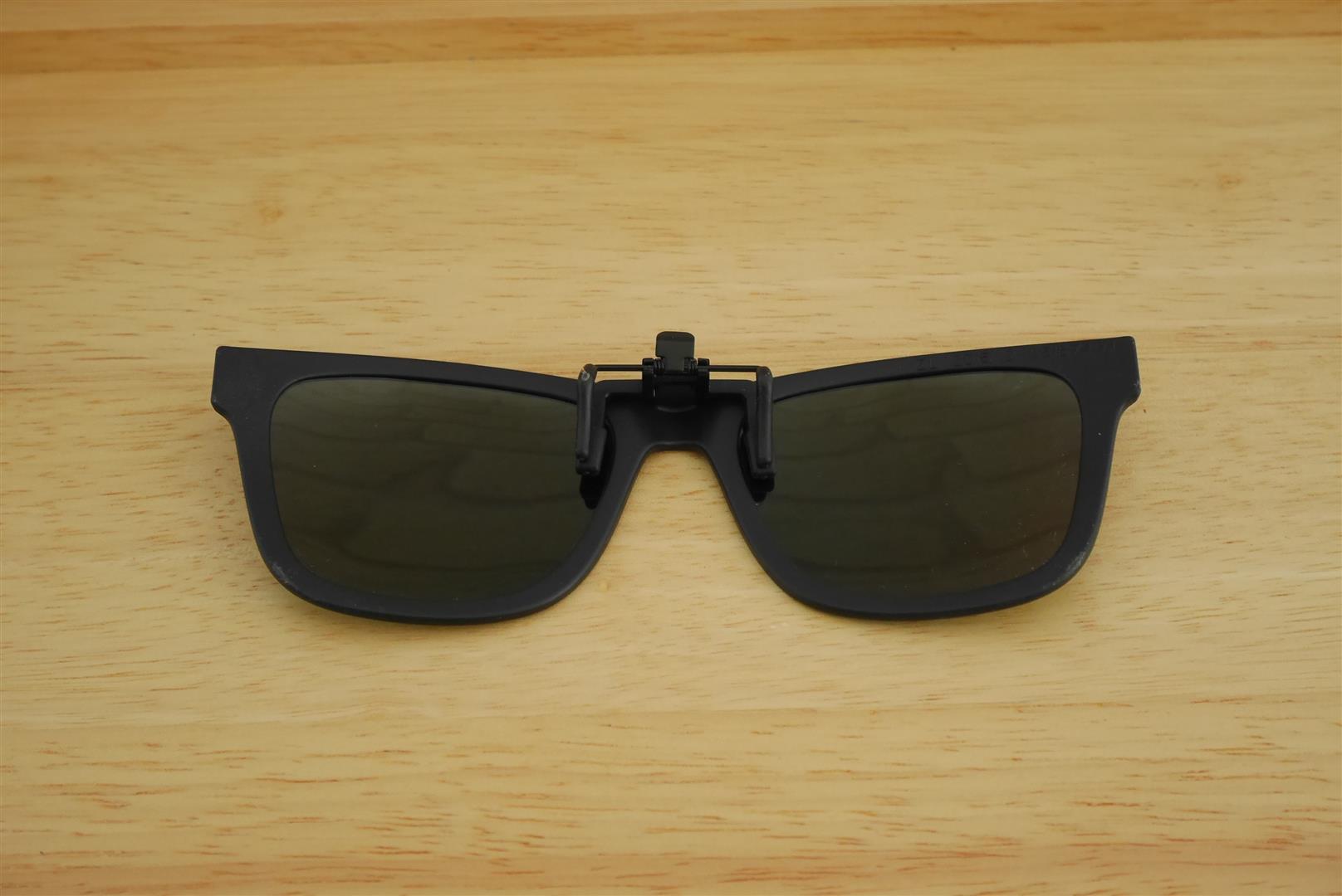 คลิปออนกันแดด Clipsster รุ่น Wayster O Signature Edition กรอบดำเลนส์ปรอทส้ม