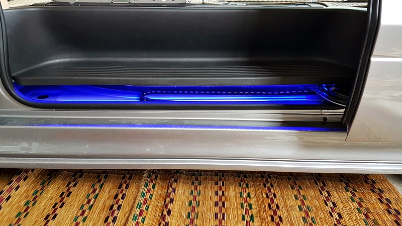 HYUNDAI H-1 TOURING 2016 [ ประตูไฟฟ้า 1 ข้าง + เครื่องเสียง + ชุดแต่งรอบคัน + แดมป์ ] {ณ3940}