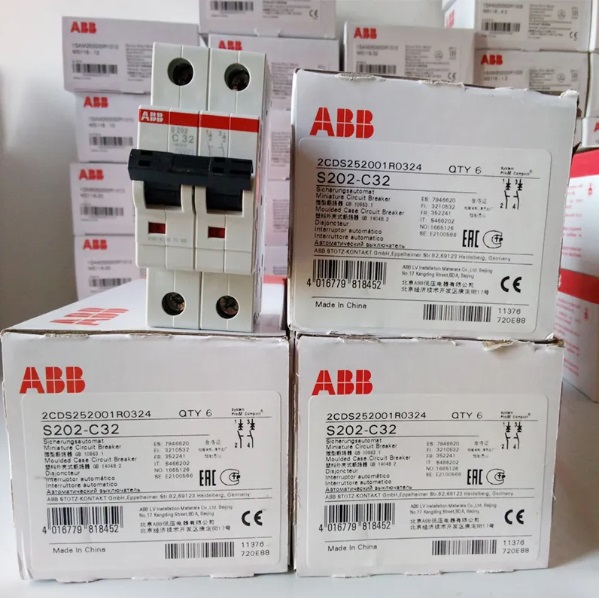 ABBเบรกเกอร์อุปกรณ์ไฟฟ้าแรงสูงเบรกเกอร์ S204-C2 เบรกเกอร์