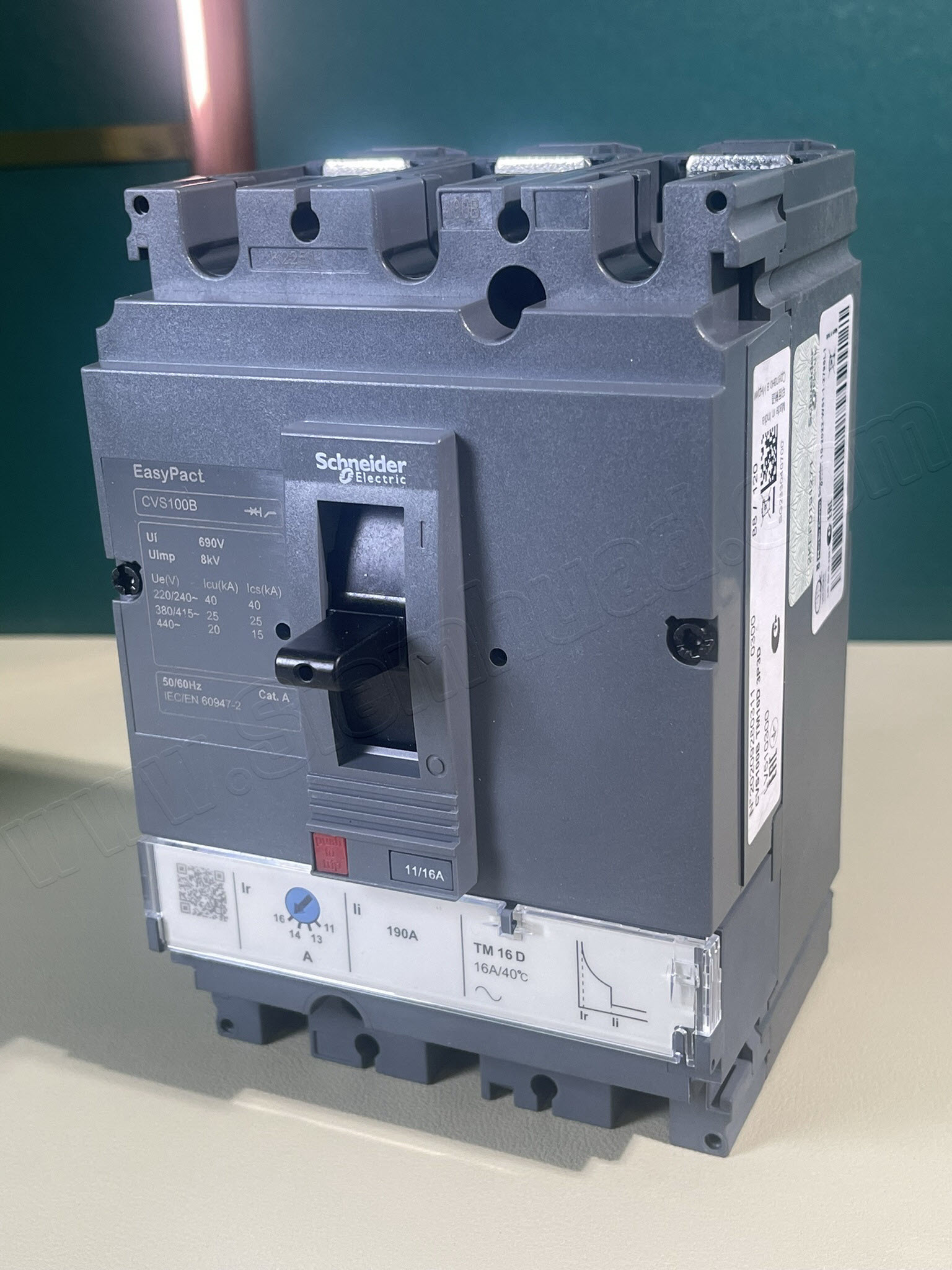 เซอร์กิตเบรกเกอร์ Molded Case Circuit Breakers - Compact CVS และ อุปกรณ์เสริมต่างๆ Accessories (Schneider Electric) CVS