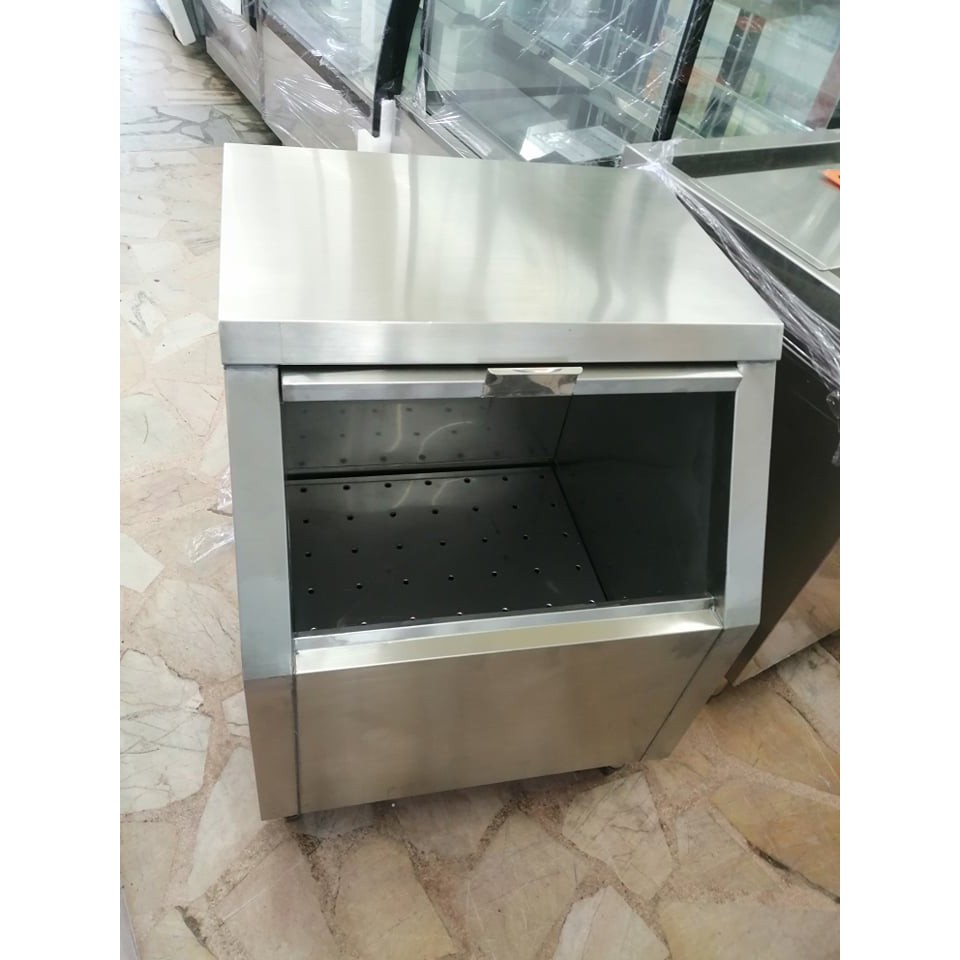 ถังน้ำแข็งสแตนเลส เกรด 304 แบบหน้าเฉียง ขนาด 60x60x80cm. ถังน้ำแข็งร้านกาแฟ ถังน้ำแข็งร้านอาหาร ตู้ใส่น้ำแข็งสแตนเลส