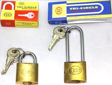 กุญแจทองเหลืองสามห่วง ราคาต่อโหล