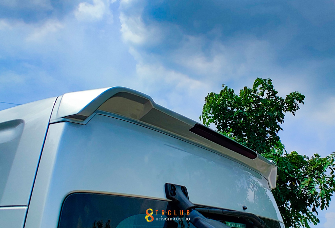 ชุดแต่งรอบคัน AMOTRIZ V2 : COMMUTER 2019-2024