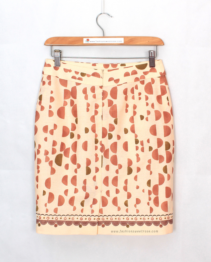 SK-494 กระโปรงทรงสอบ ผ้าคอตต้อนญี่ปุ่นพิมพ์ลายกราฟฟิก