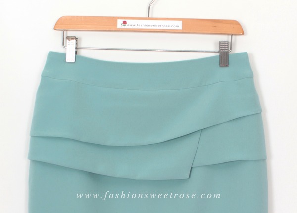 SK-470 กระโปรงทรงสอบ ผ้า Double Twist สีฟ้าพาสเทล