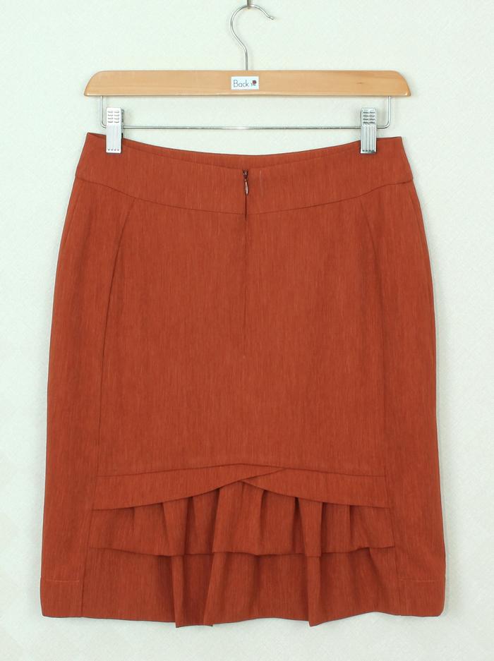 SK-264 กระโปรงแฟชั่น&ทำงาน ทรงสอบ ผ้าคอตตอนญี่ปุ่นสีส้มอิฐ ด้านหลังจับจีบระบายซ้อนกัน