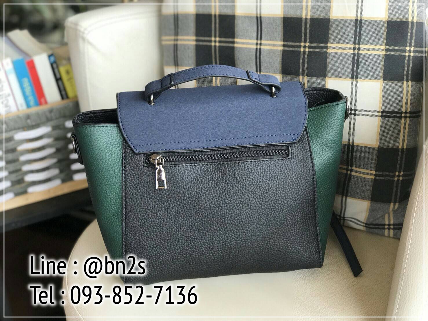 กระเป๋าหูหิ้ว ซีลีน ไสตล์ รุ่น Micro Belt 8 นิ้ว