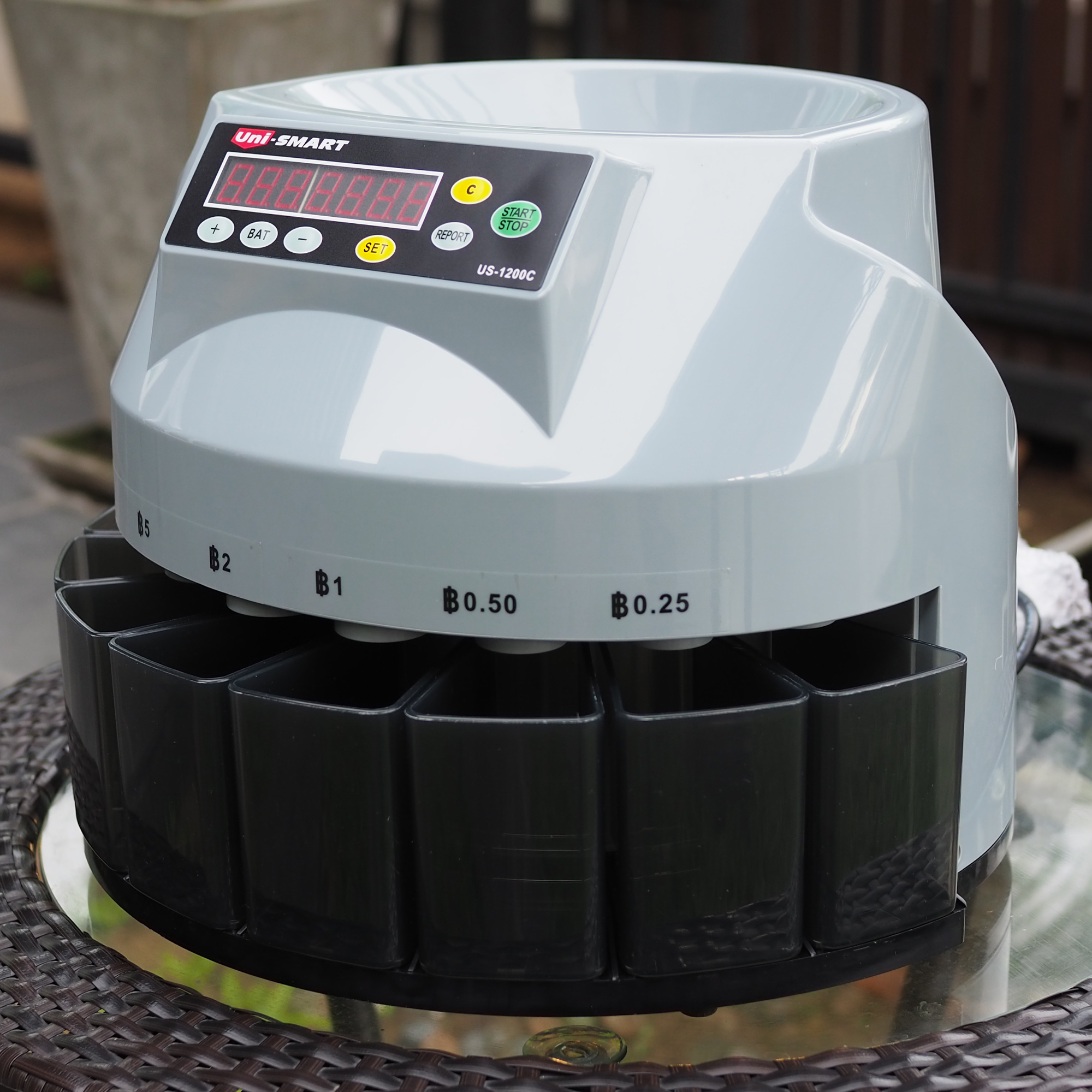 Uni-SMART เครื่องนับเหรียญ คัดแยกเหรียญ Coun counter, Coin sorter รุ่น US-1200C