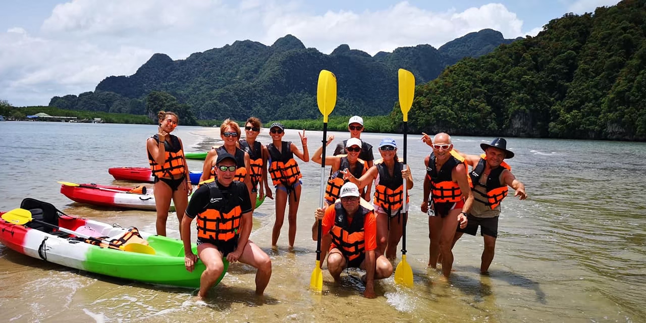 เรือคายัค 2 ที่นั่ง / 2 SEAT