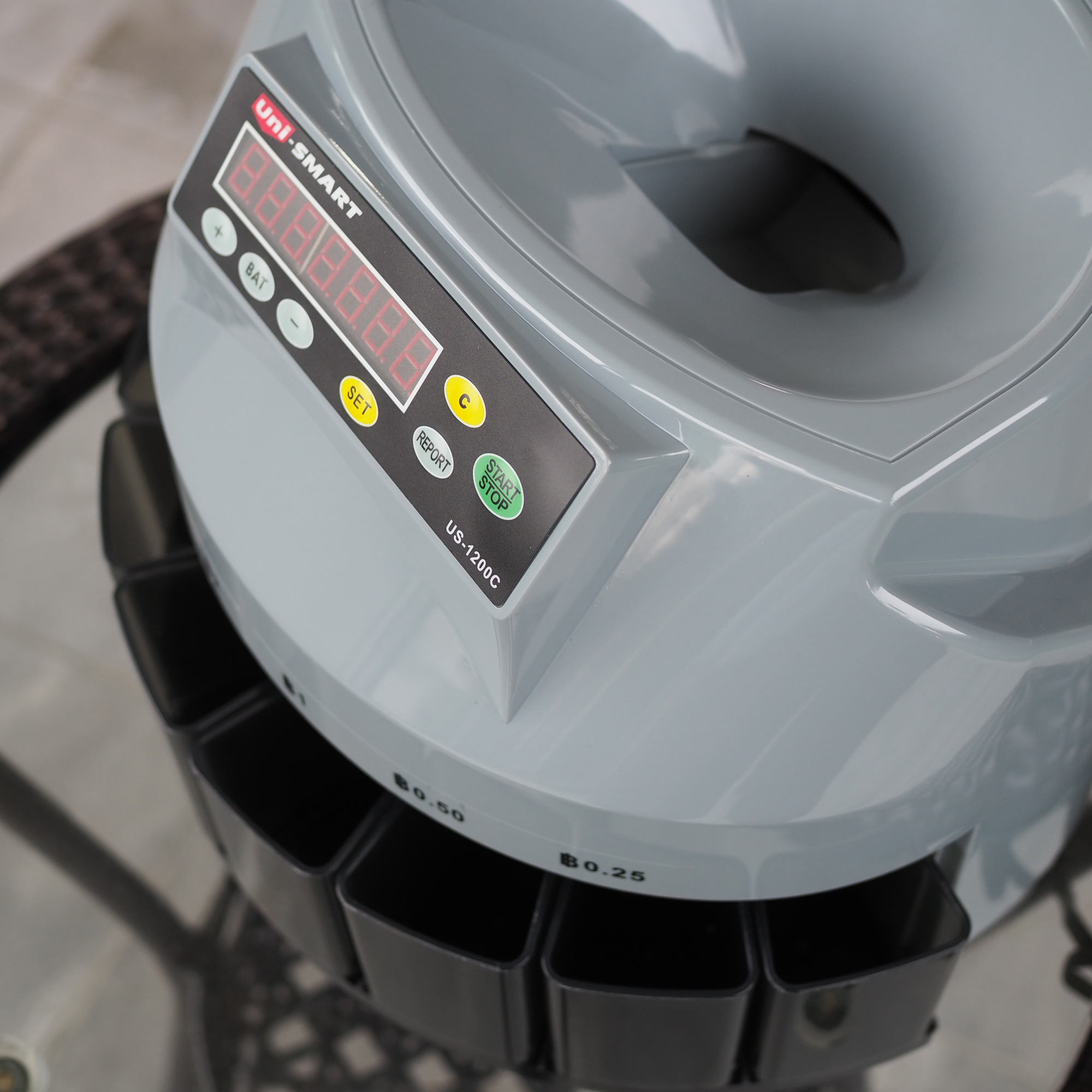 Uni-SMART เครื่องนับเหรียญ คัดแยกเหรียญ Coun counter, Coin sorter รุ่น US-1200C