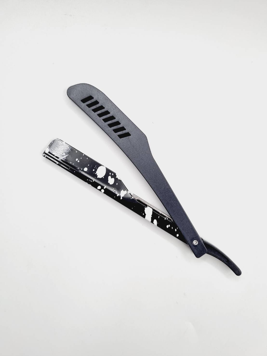 ด้ามมีดโกนหนวด Barber Pro Razor Holder ด้ามสีดำ พร้อมกล่องใส่ใบมีด กระทัดรัด จับถนัดมือ